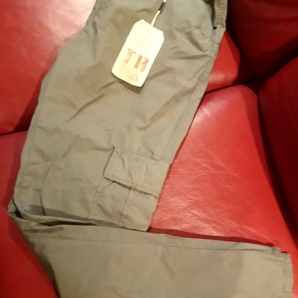NWT True Relgion Caro Pants size 31